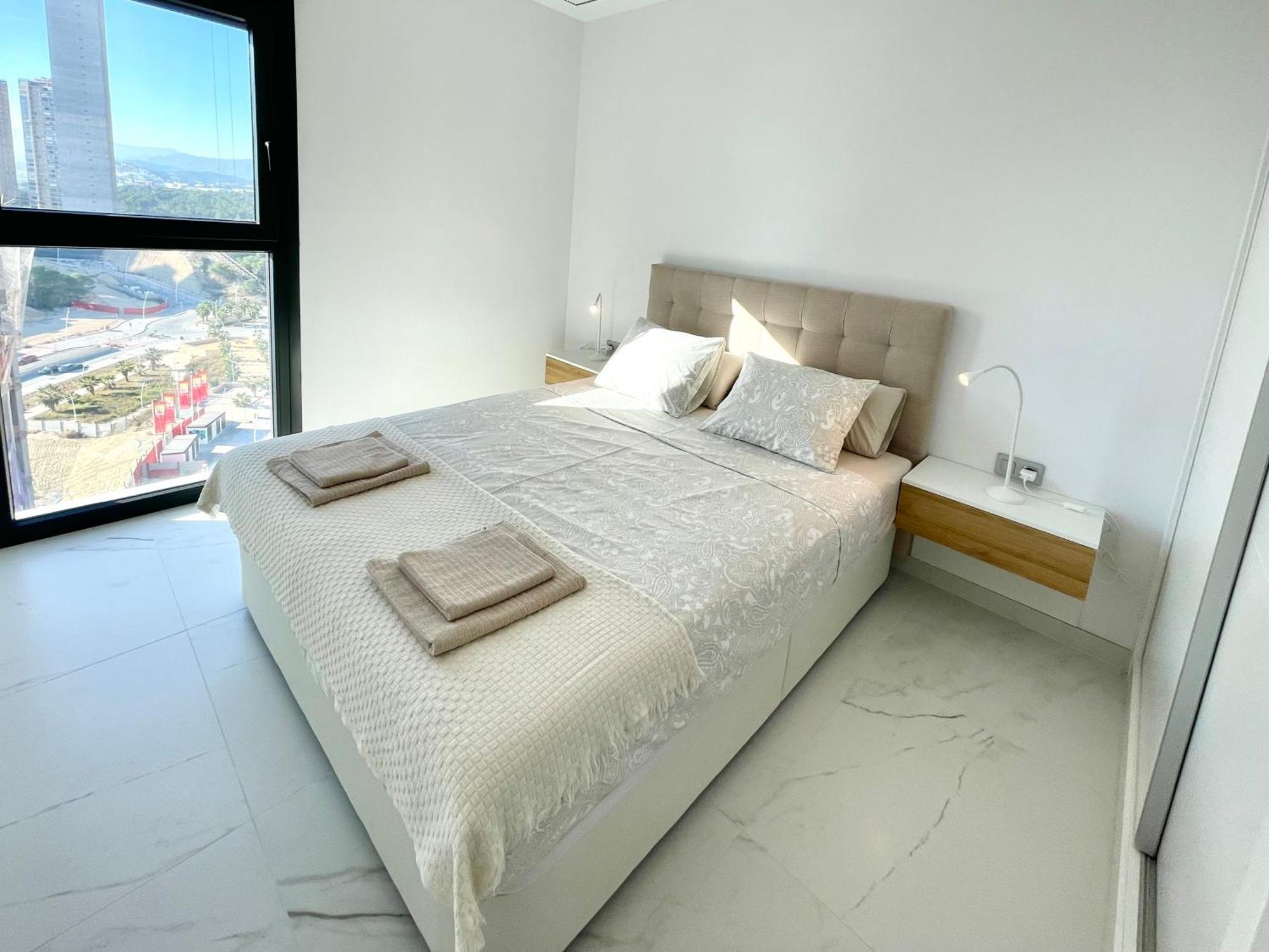 Luxury Apartment Sunset Cliffs Бенидорм Екстериор снимка