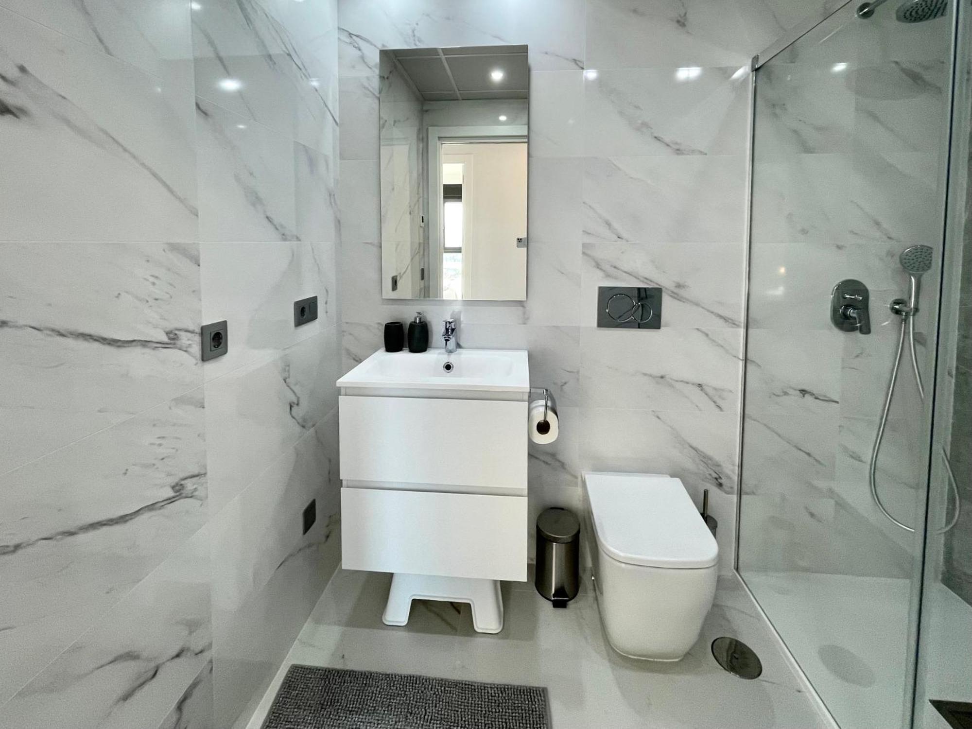 Luxury Apartment Sunset Cliffs Бенидорм Екстериор снимка