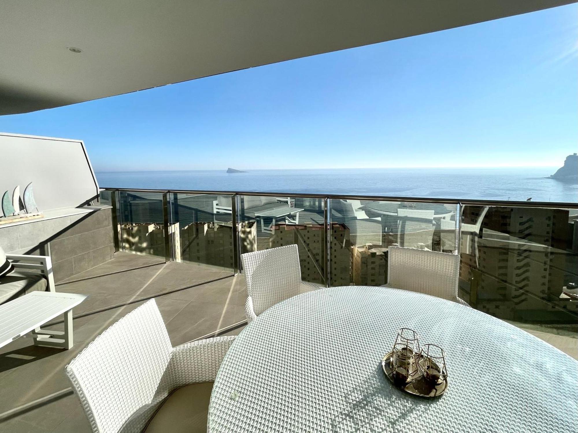 Luxury Apartment Sunset Cliffs Бенидорм Екстериор снимка